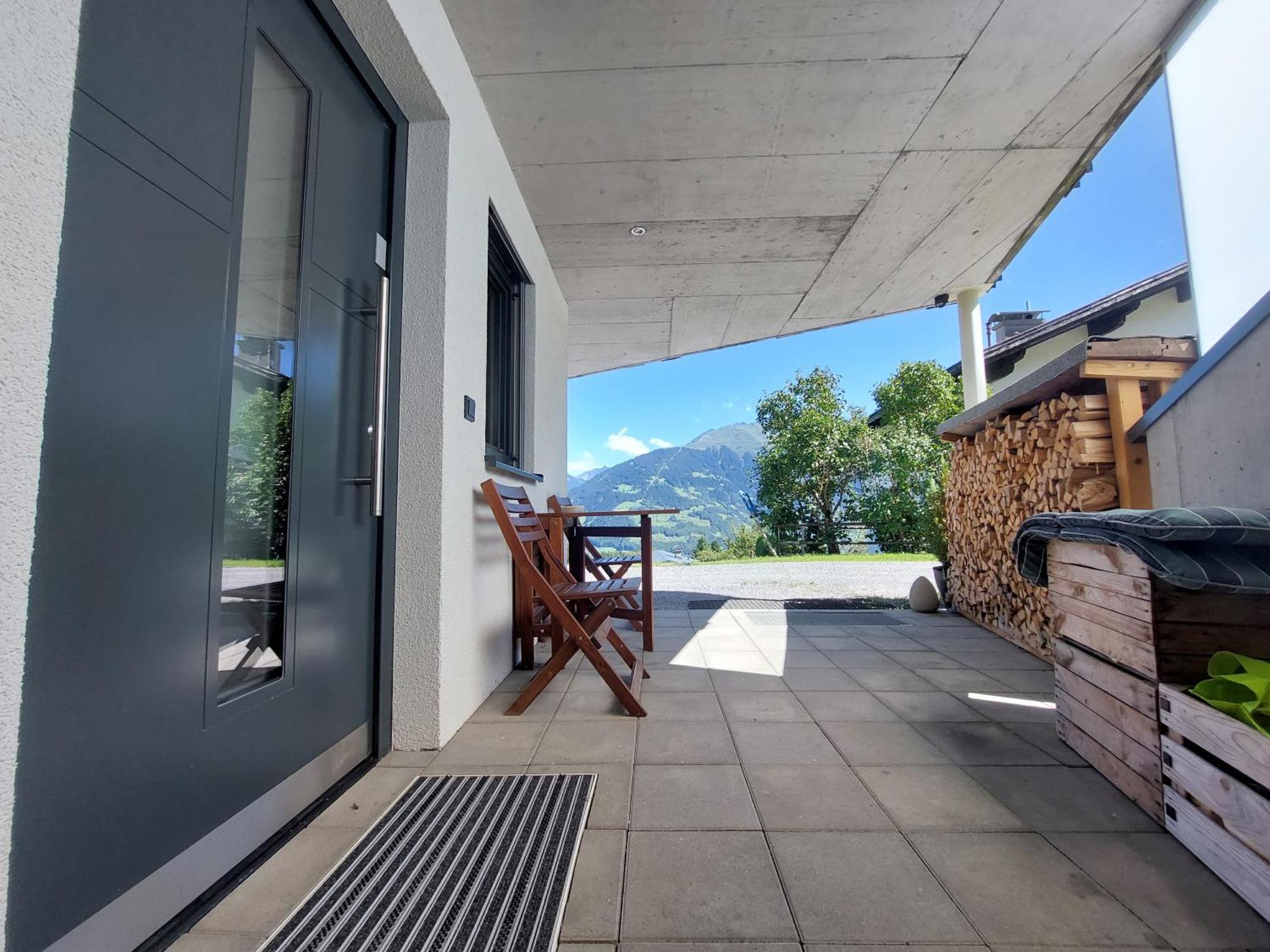Apartment Haus Stroehle Schruns